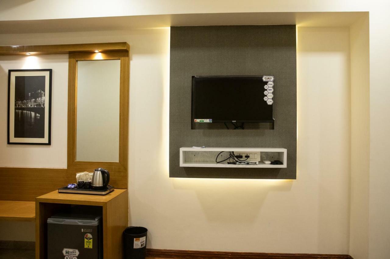 Hotel Grace Galaxy Mumbai Eksteriør bilde