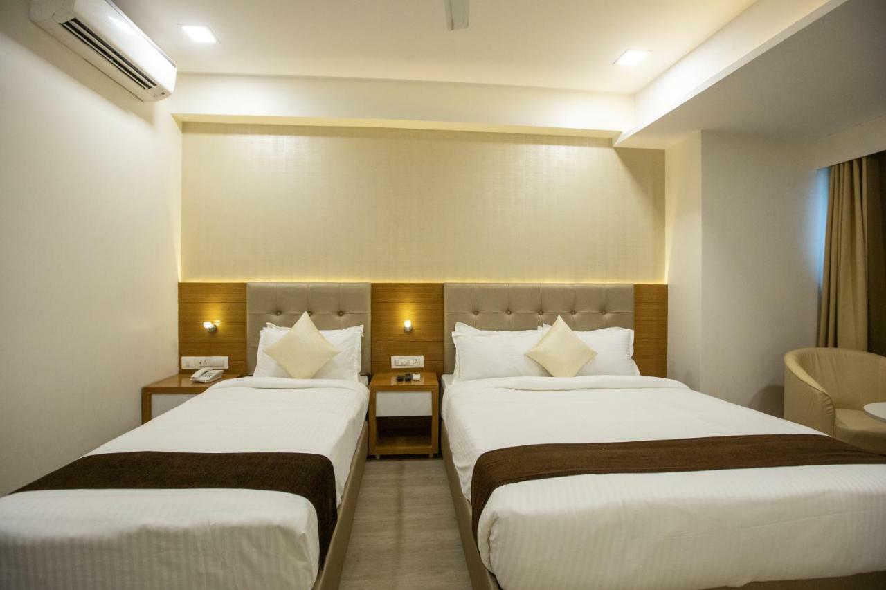 Hotel Grace Galaxy Mumbai Eksteriør bilde