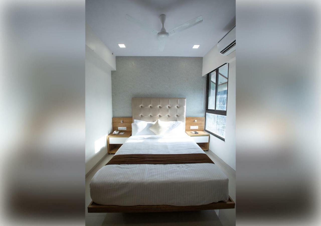 Hotel Grace Galaxy Mumbai Eksteriør bilde